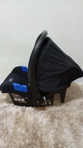 Bebê conforto Burigotto preto