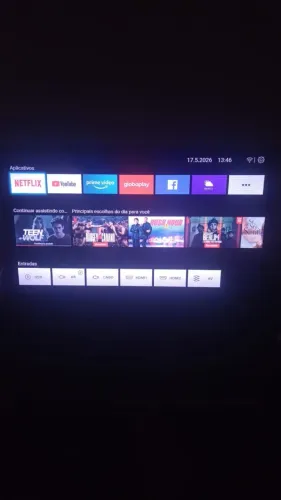 Televisão smart 32 polegadas pra sair logo