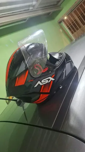 Vendo capacete ASX !
