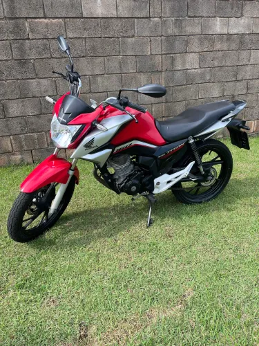 VENDO HONDA TITAN 2022/2022