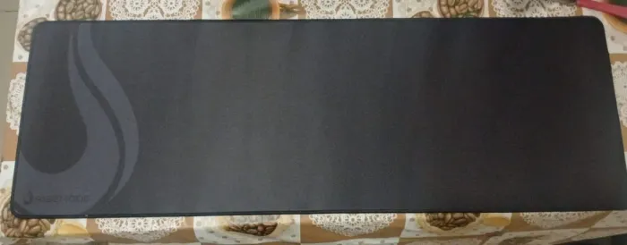Mouse pad Rise Mode preto 90x30, novo lacrado na caixa.
