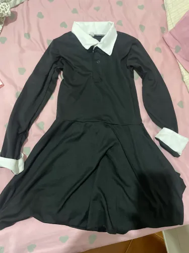 Vestido Wandinha 