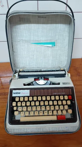 maquina escrever Japonesa Elgin Brother