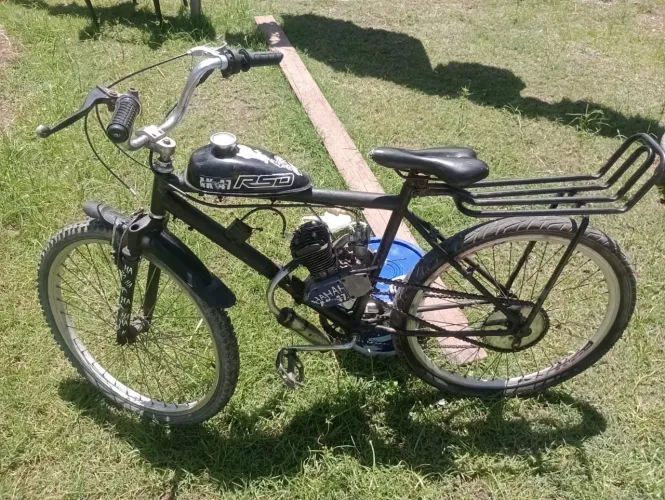  BICICLETA MOTORIZADA 80CC. REVISADA E PEÇAS NOVAS