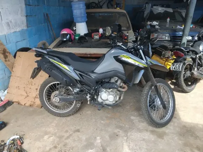 Aluguel motos apartir 200 por semana