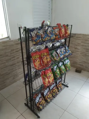 Expositor Vertical de Autoatendimento