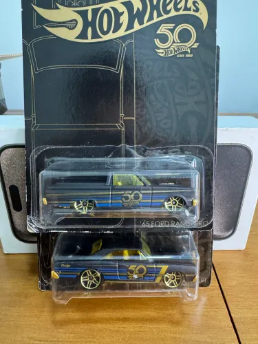 Vendo kit miniaturas hotwheels