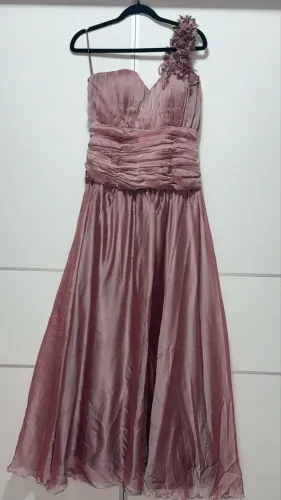 Vestido de festa longo rosa clássico