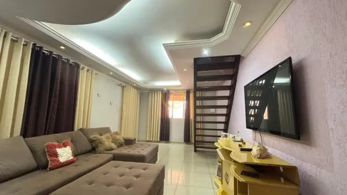 Casa para venda no Parque Recreio, Contagem