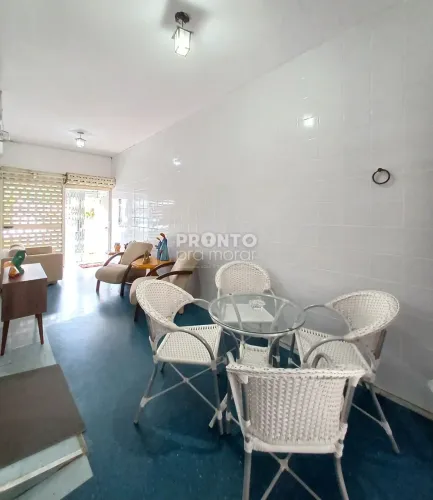 Casa com 8 quartos em Madalena