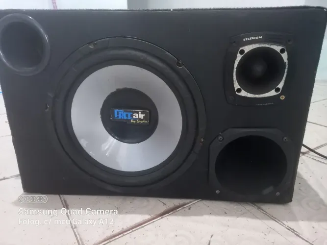 Caixote com boca de 12 