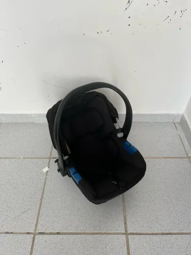 Bebê conforto burigotto