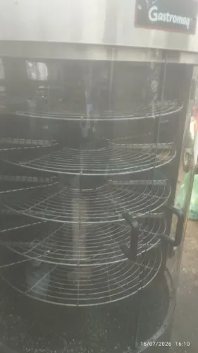 Máquina para fazer churrasco completa