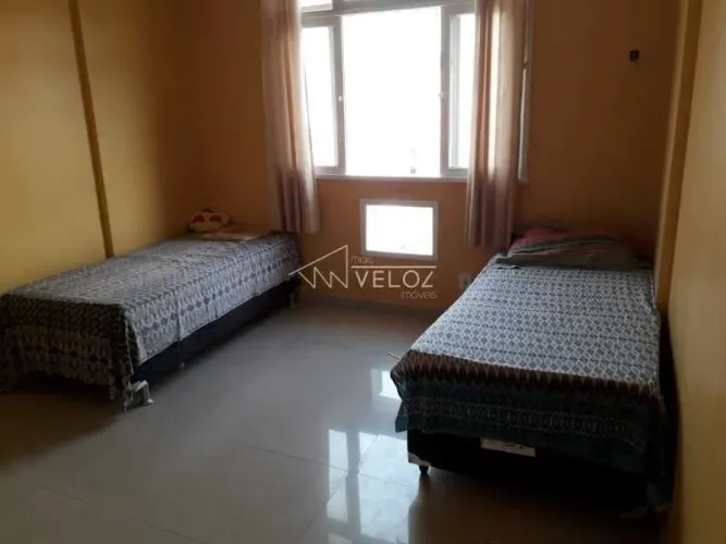 Apartamento - / Residencial / Centro