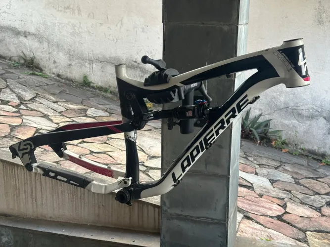 Quadro MTB enduro Lapierre Zesty trail 329 lady aro 29