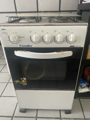 fogão branco de 4 bocas