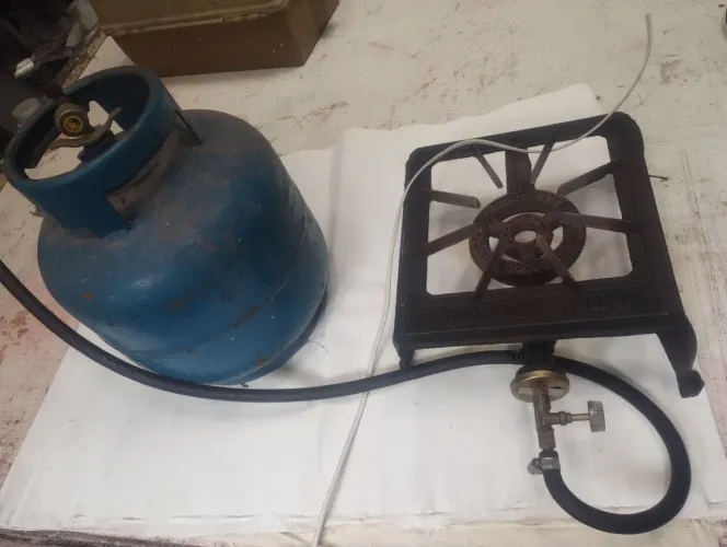 Fogareiro com o botijão de gas