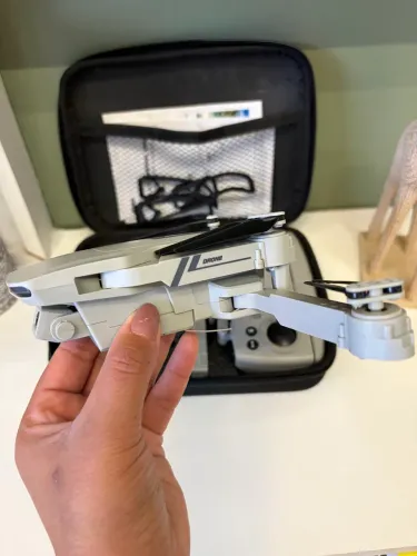 Drone ScharkSpark, modelo Kfplan KF102