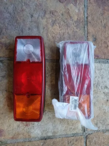 Lanterna para carretinha e caminhão Nova