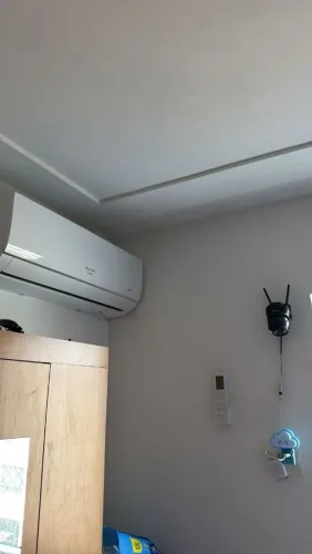 Ar-condicionado novo springer 12 btus menos de 1 ano de uso 1.800