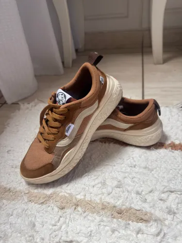 Tênis Vans