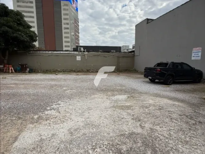Terreno 342m² em Condomínio - Estreito