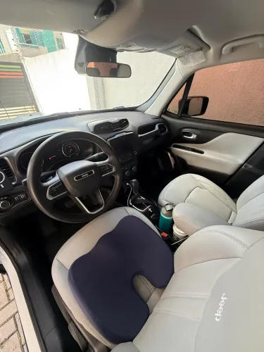 Jeep Renegade T270 1.3 TB 4X2 Flex Aut. 2024