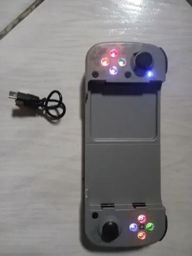 Controle Gamepad Bluetooth para Celular Extensível Recarregável iOS Android