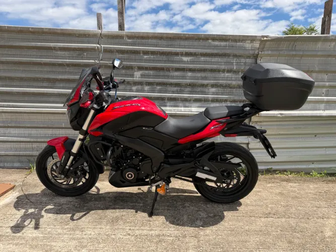 Dominar 400