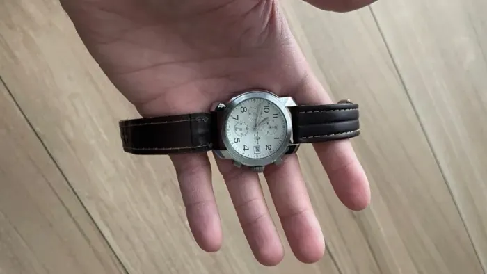 Relógio Baume Mercier BRANCO E MARROM NOVO SUPER CLONE