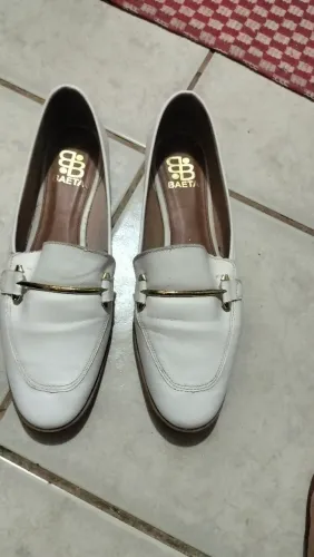 Sapato feminino branco n 38