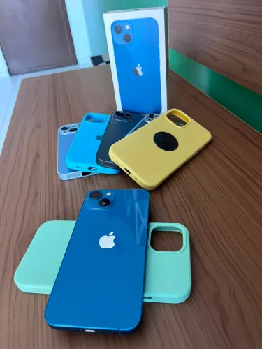 iPhone 13 - 128GB