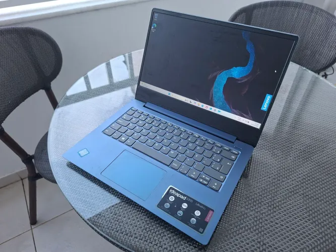 Notebook Lenovo IdeaPad 330S (Intel i5 8ª Ger / 8GB RAM / 1TB HD) - Somente Salvador/BA