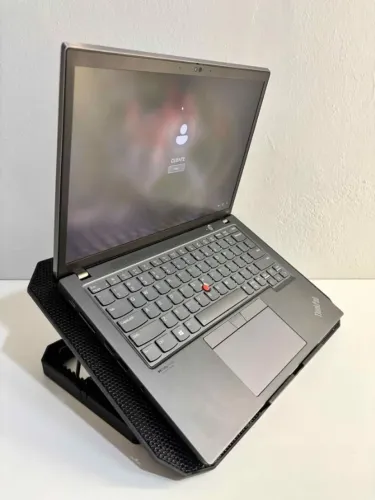 Notebook Lenovo ThinkPad X13 | Intel Core i7 11ª Geração | 16GB | SSD 256GB NVMe | Tela 13