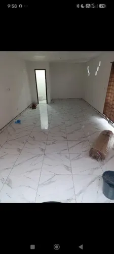 Sala comercial para depósito no periolo