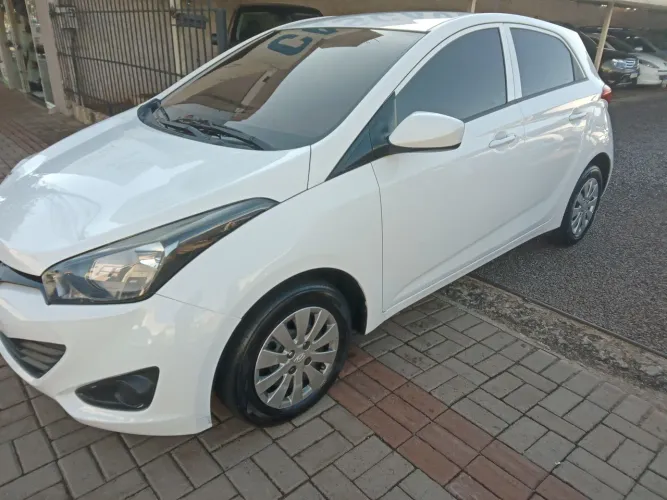 Hyundai HB20 C./c.plus/c.style 1.6 Flex 16V Mec. 2013