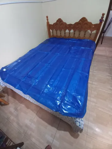 Colchão D'água,1,99 de comprimento, 1,55 de largura.