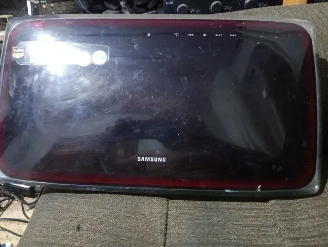 Home teather Samsung mod HTX725T