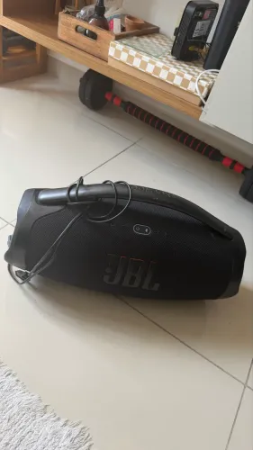 JBL Bombox 3