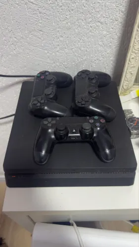 Vendo Ps4 - 1TB