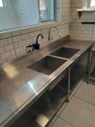 Pia Inox 250 x 65 x 90