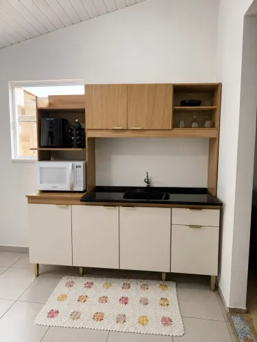 Cozinha Compacta/Balcão com Pia em Ótimo Estado