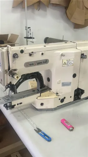 Maquina de Costura Travete Convencional Sun Special Usada