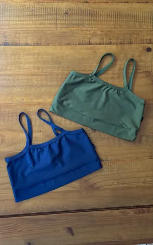 Tops $5 cada