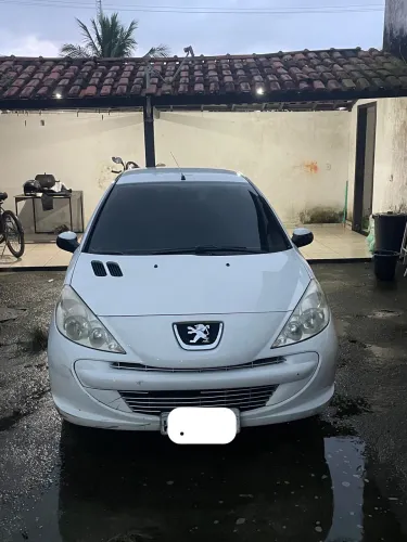 Peugeot 207 XR 1.4 Flex 8V 3P 2012