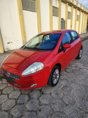 Fiat Punto Attractive 1.4 Fire Flex 8V 5P 2011