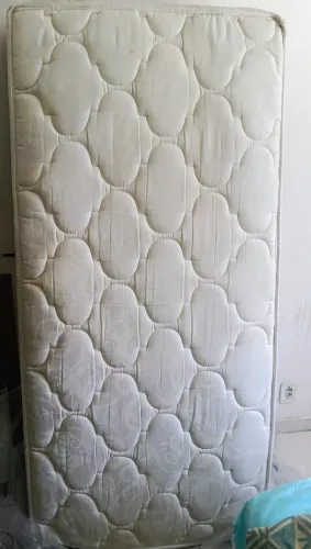 Colchão de solteiro 