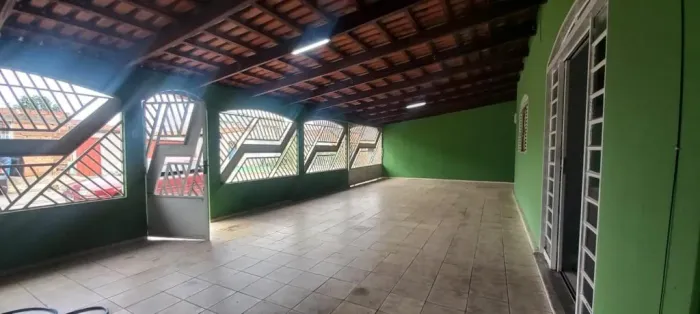 Casa 210m² 03 Quartos 01 Suíte Solange Park Goiânia