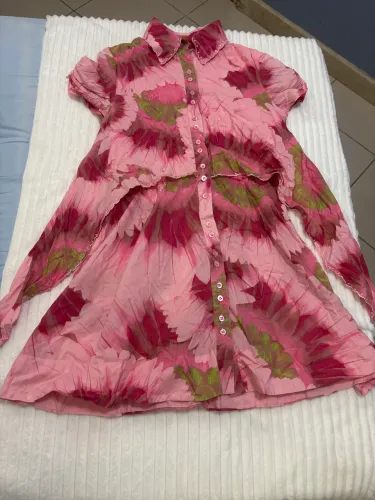 Vestido Chemise Farm Original Tam P Estampado Floral Rosa com Gola Bordada