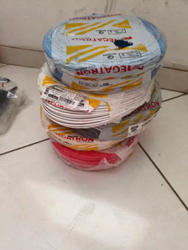 Vendo 5 peças de cabinho 2,5 mm por 250,00 a unidade contato *